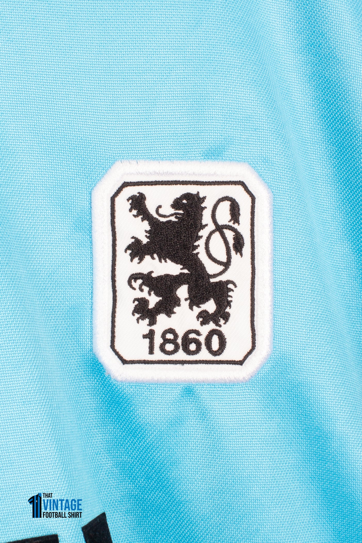 1860 Munich 1999/01 Home Shirt [Very Good 8/10] (XL)