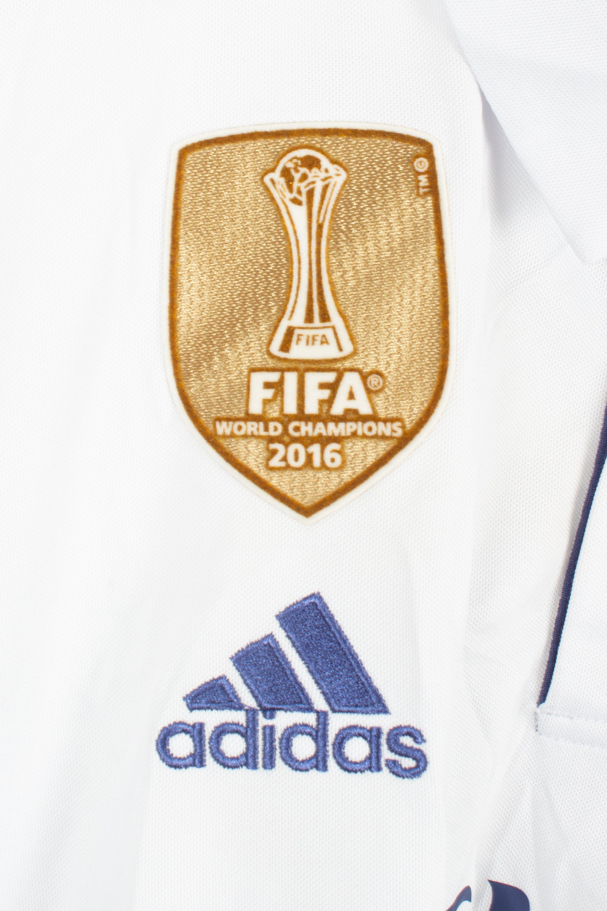 Real Madrid 2016/17 Home Shirt (Modric #19) [Excellent 10/10] (M)