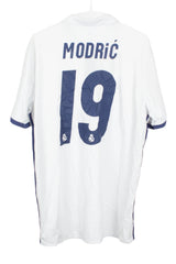 Real Madrid 2016/17 Home Shirt (Modric #19) [Excellent 10/10] (M)