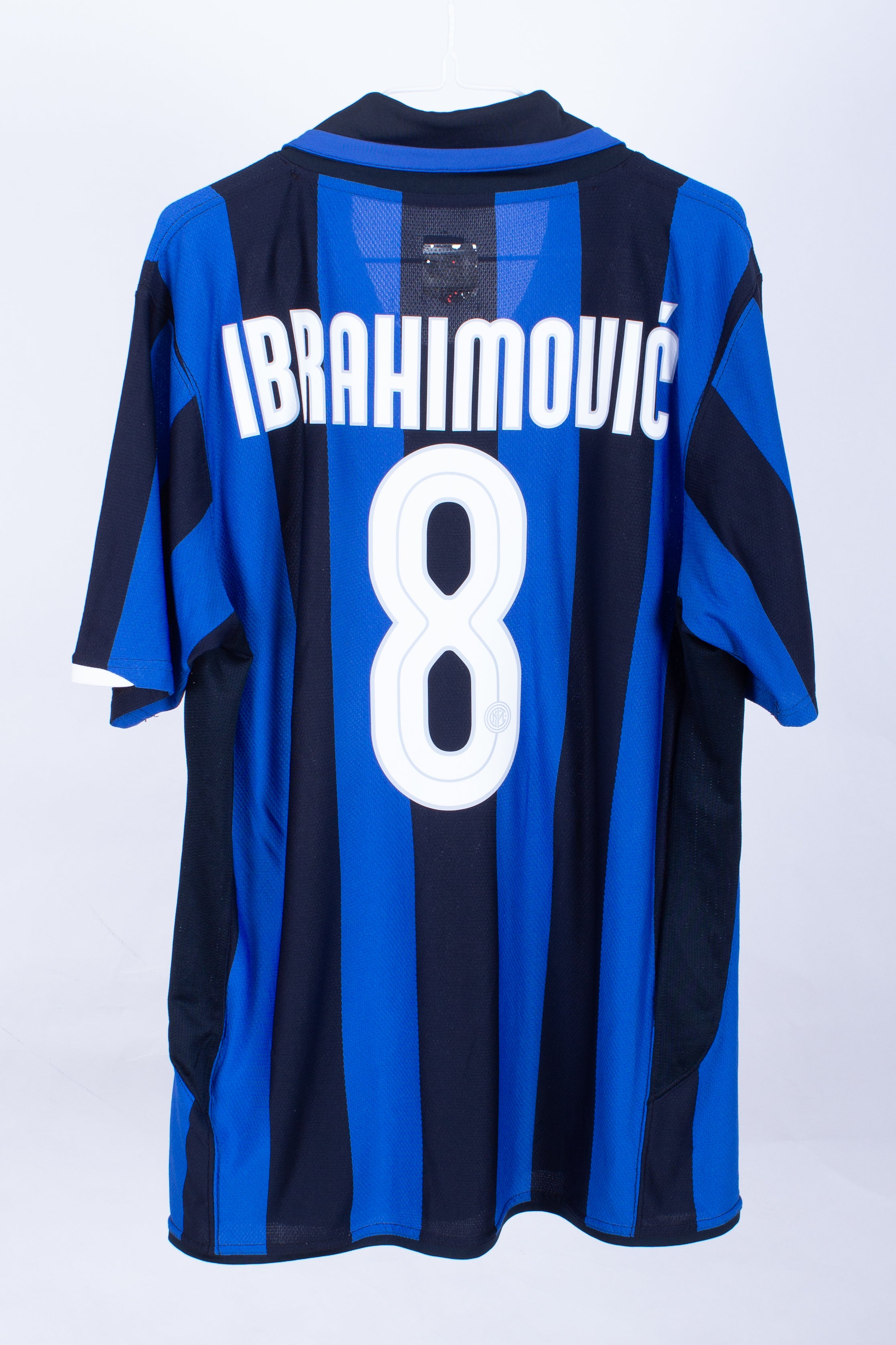 Inter Milan 2007/08 Home Shirt (Ibrahimovic #8) (M)