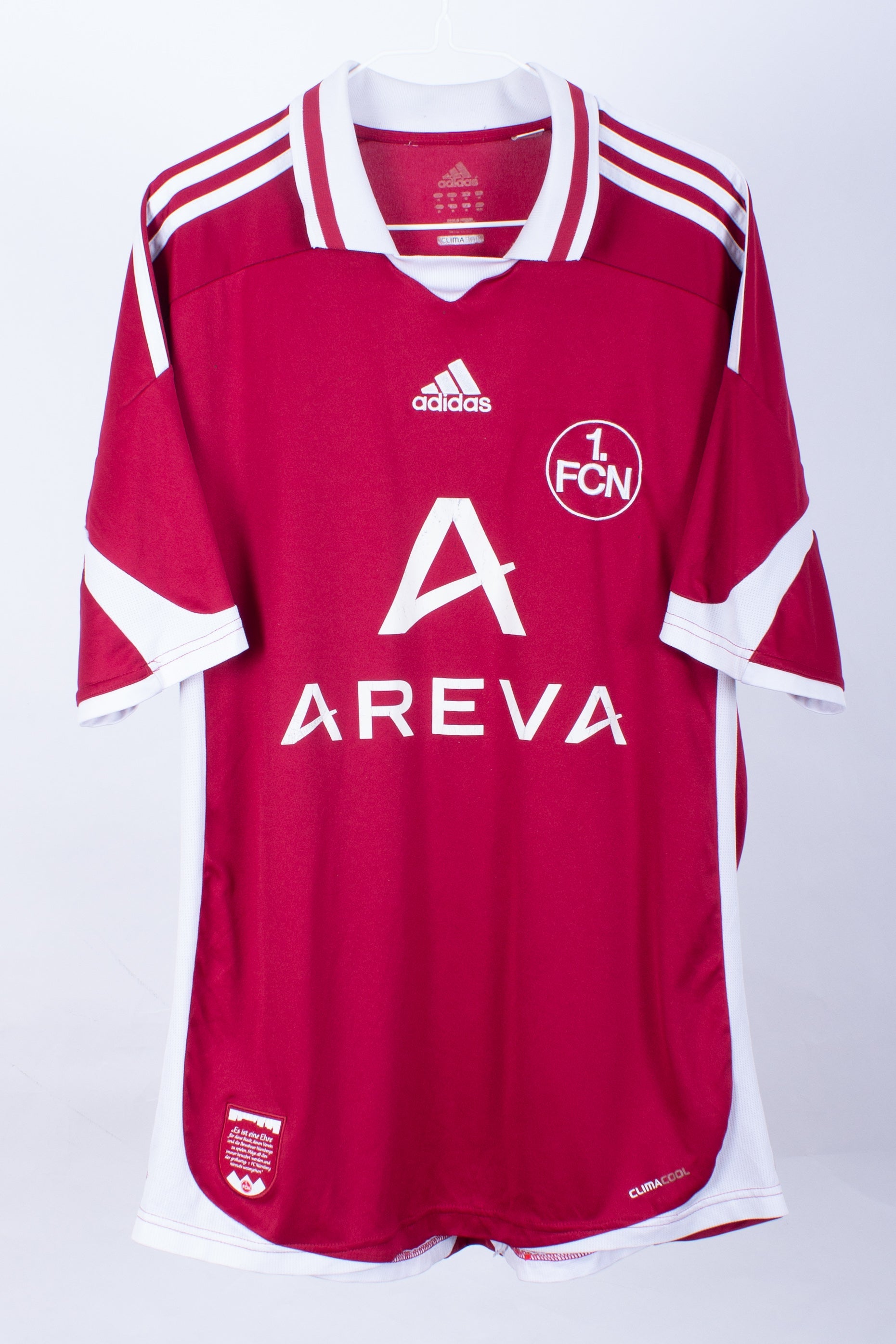 1.FC Nurnberg 2009/11 Home Shirt (M)