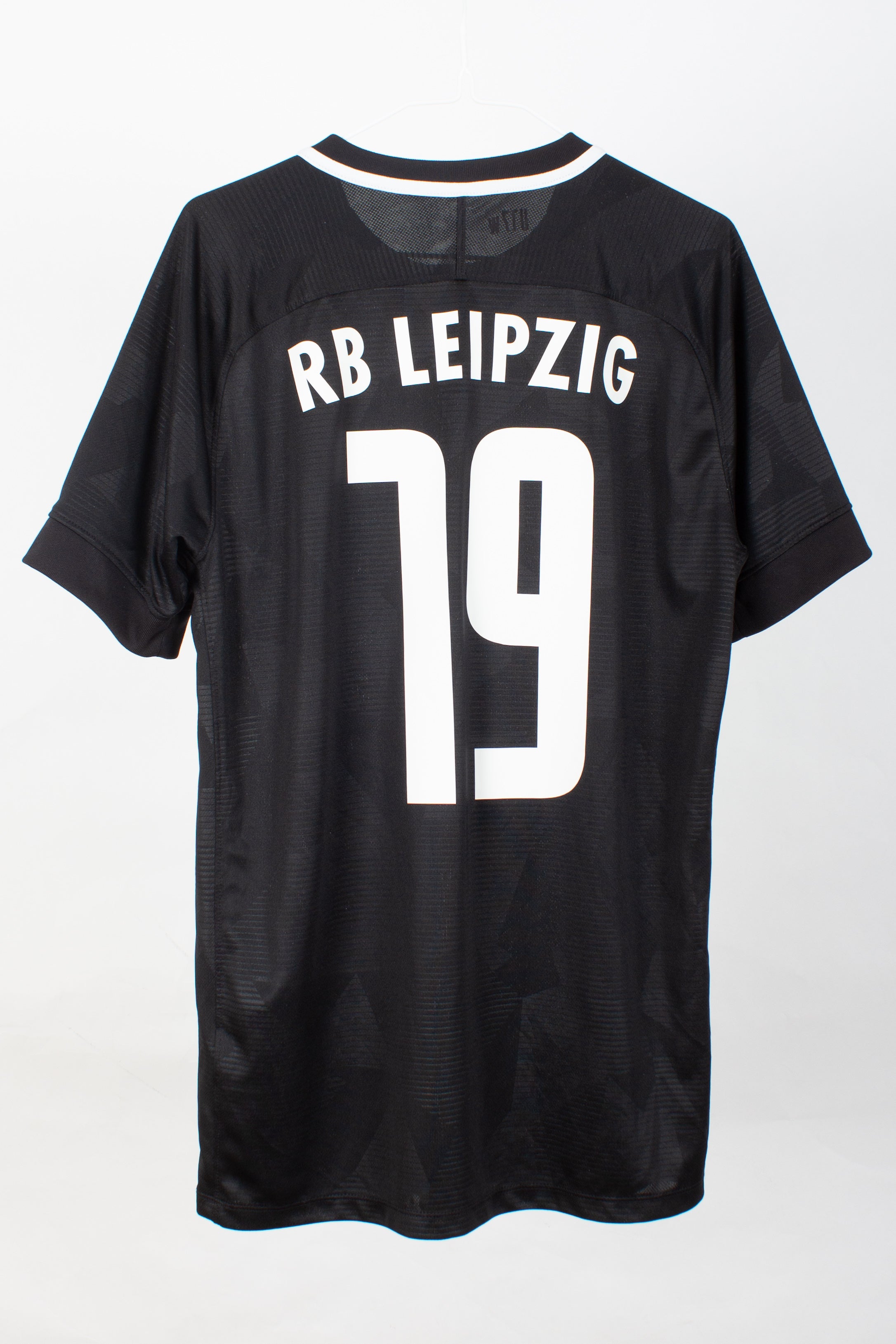 RB Leipzig 2018/19 Third Shirt (M) (#19)