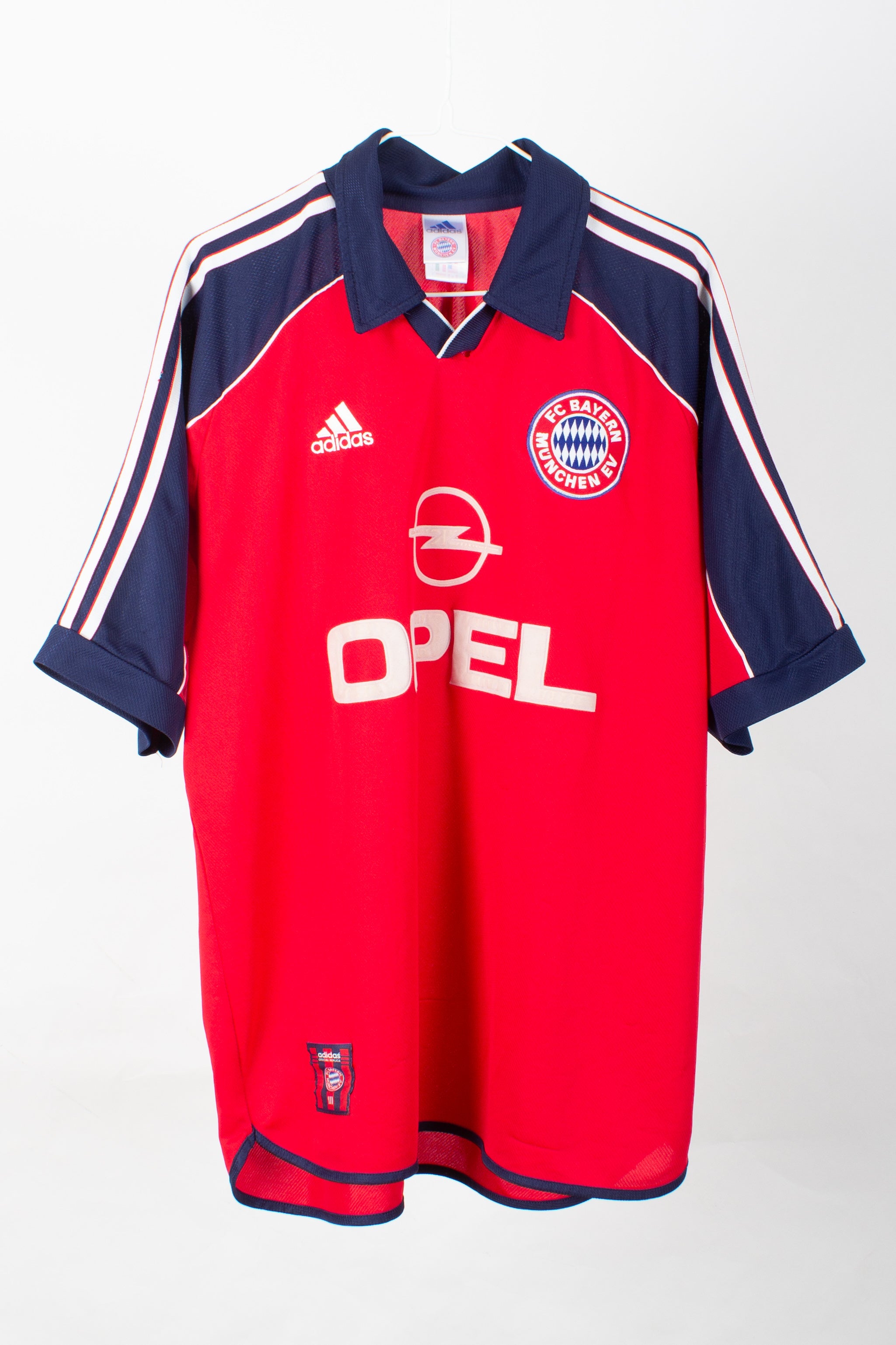 Bayern Munich 1999/01 Home Shirt (L)