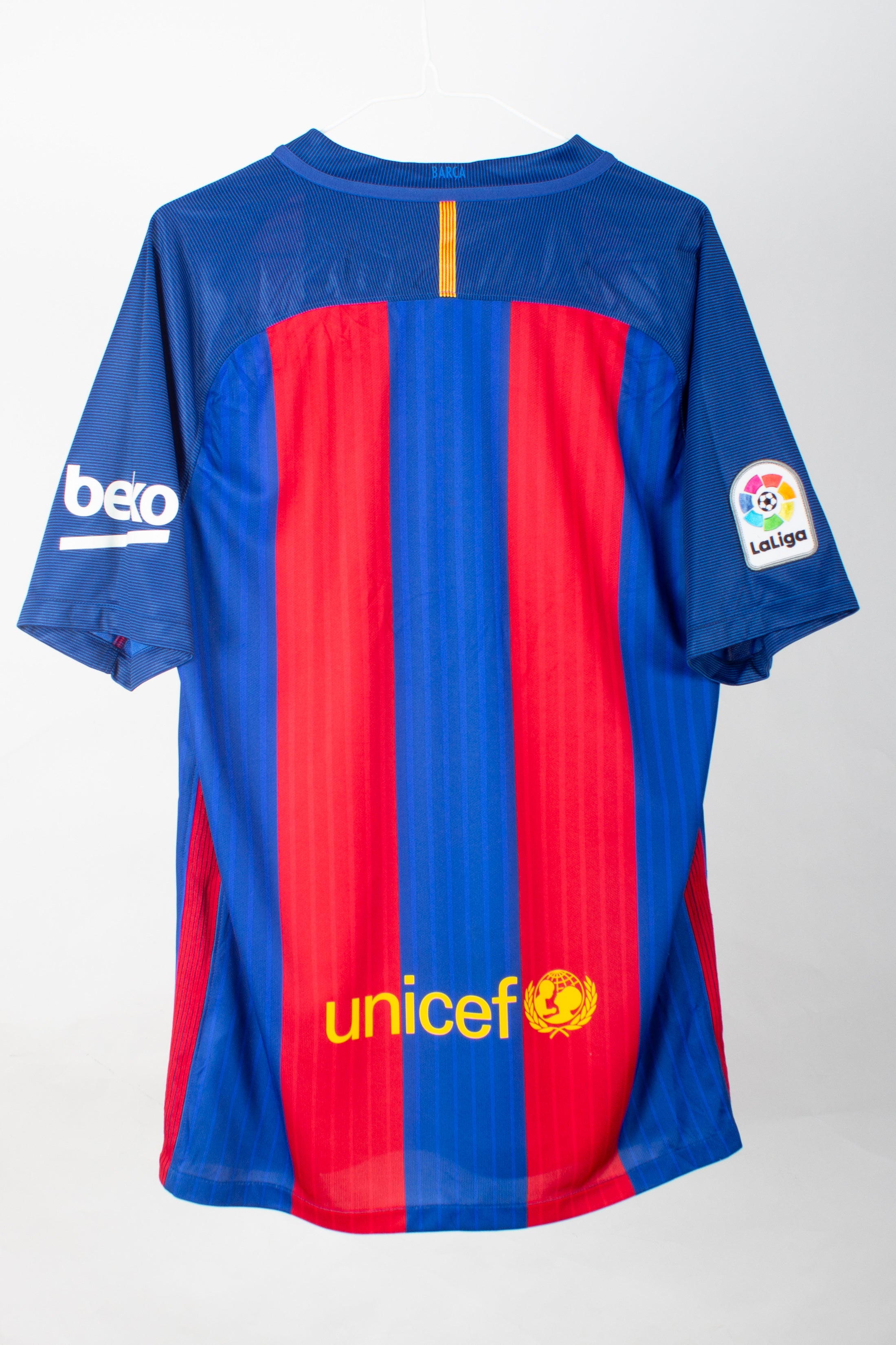 Barcelona 2016/17 Home Shirt (S)