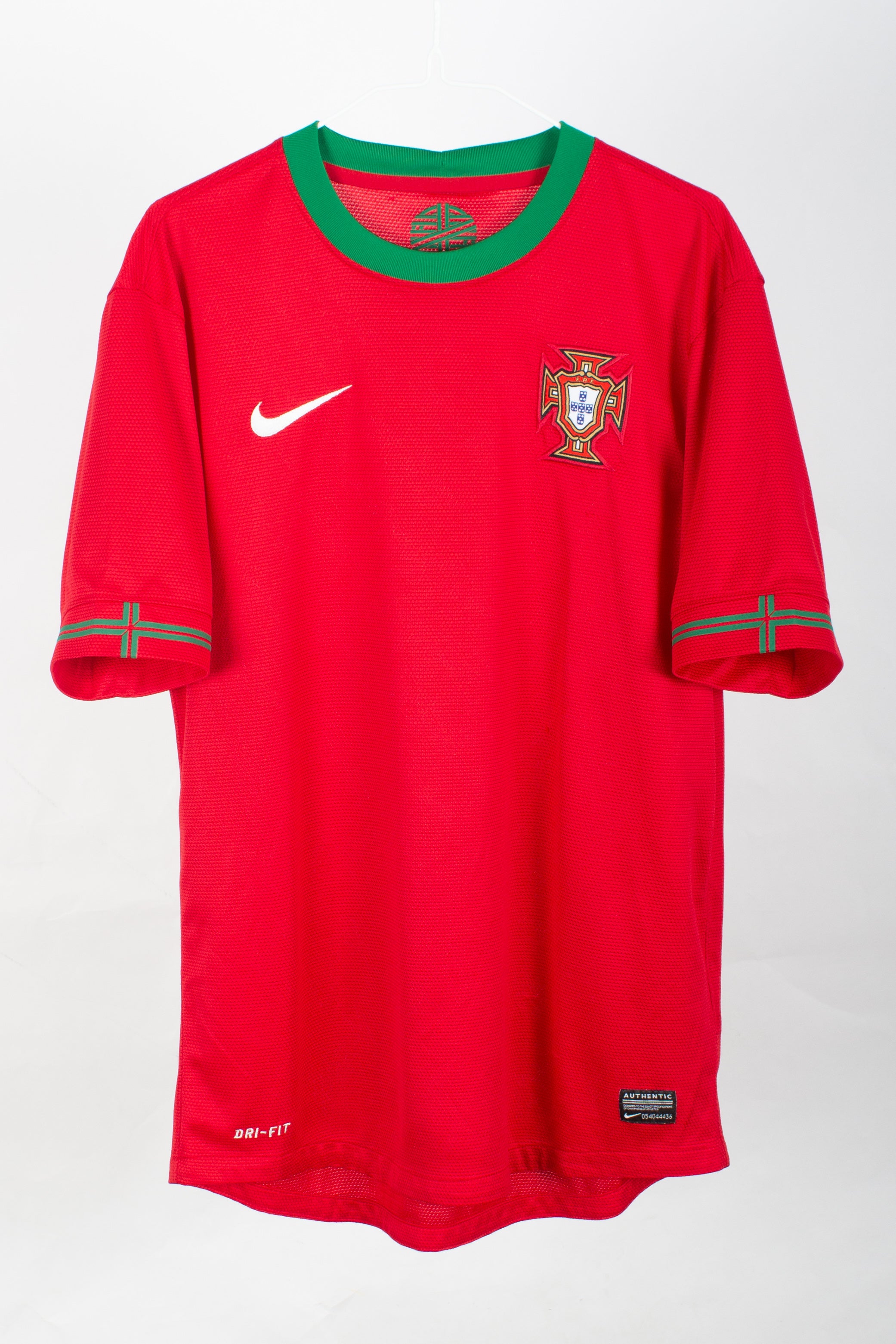 Portugal 2012 Home Shirt (M)