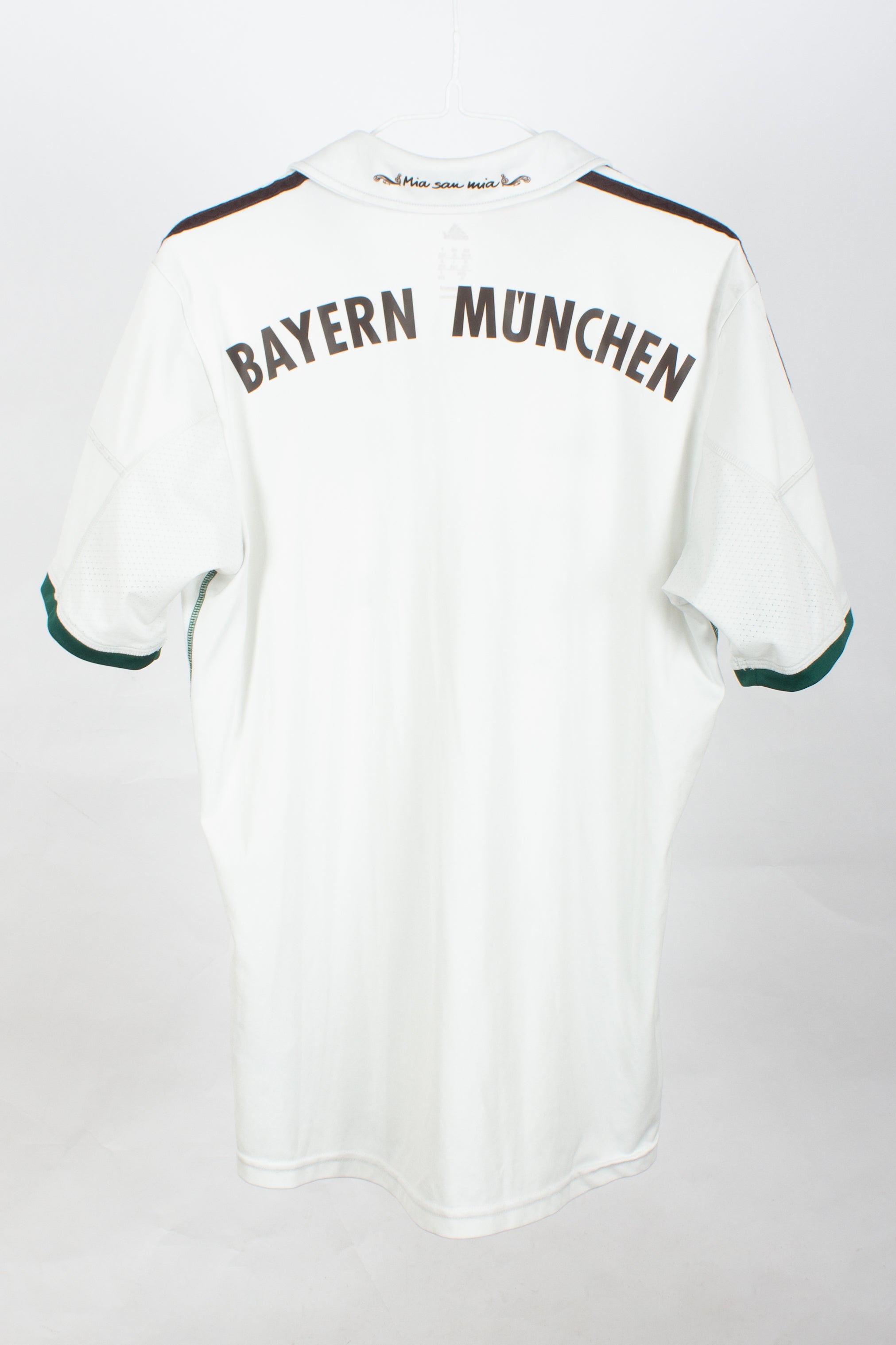 Kids Bayern Munich 2013/14 Away Shirt