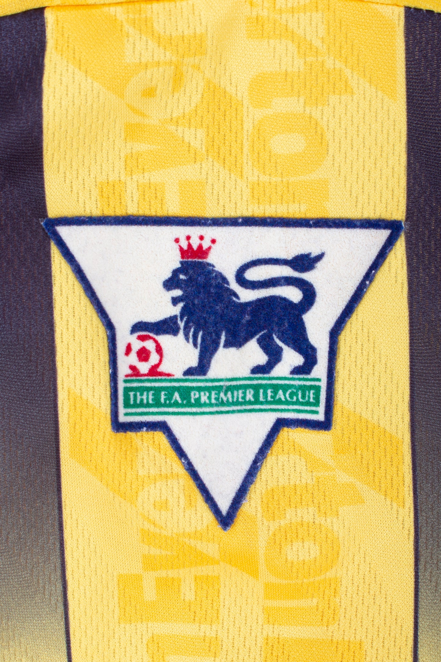 Everton 1996/97 Away Shirt