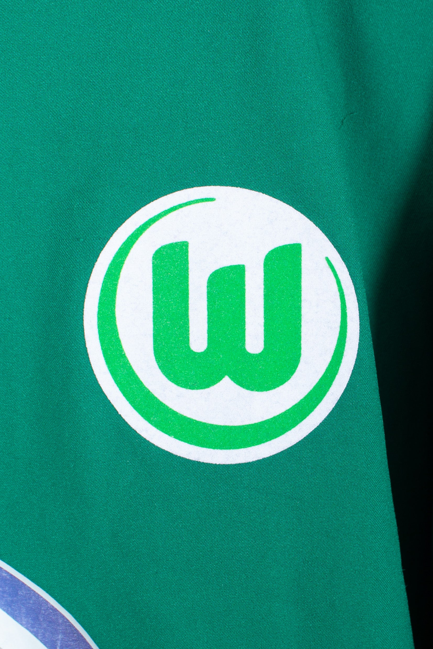 Wolfsburg 2004/05 Home Shirt (Brdaric #13)