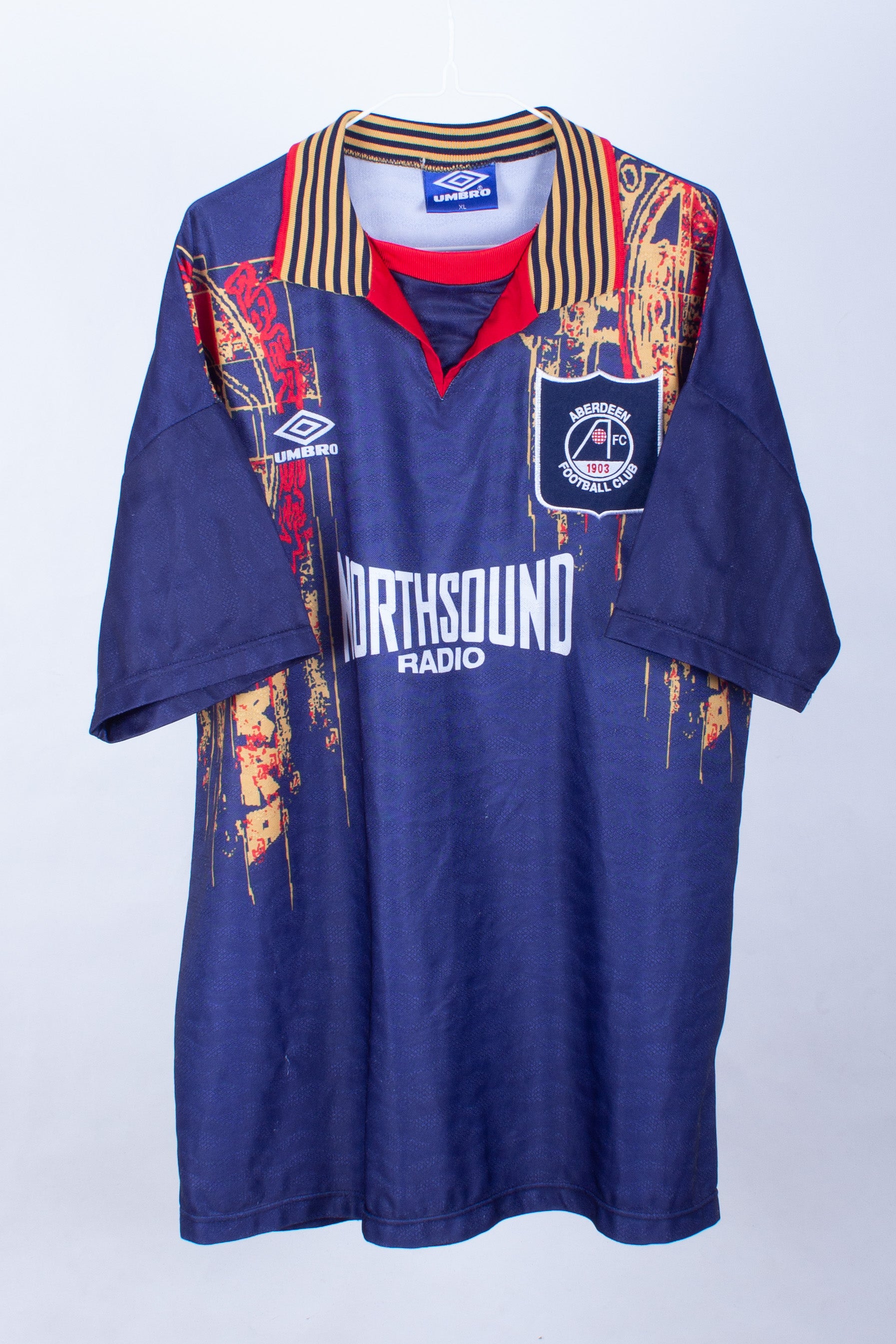 Aberdeen 1995/96 Away Shirt