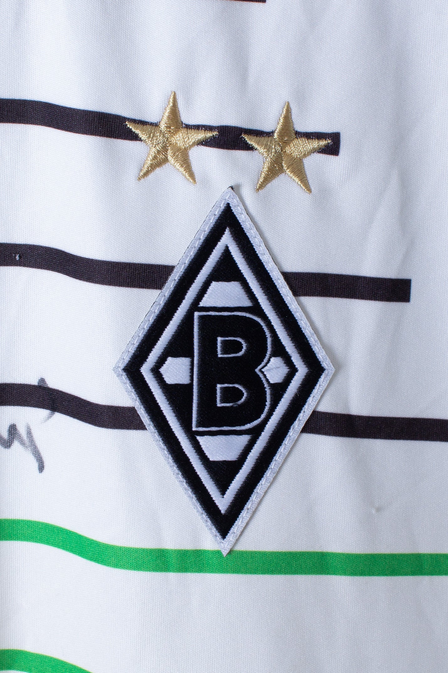 Borussia Monchengladbach 2013/14 *Signed* Home Shirt