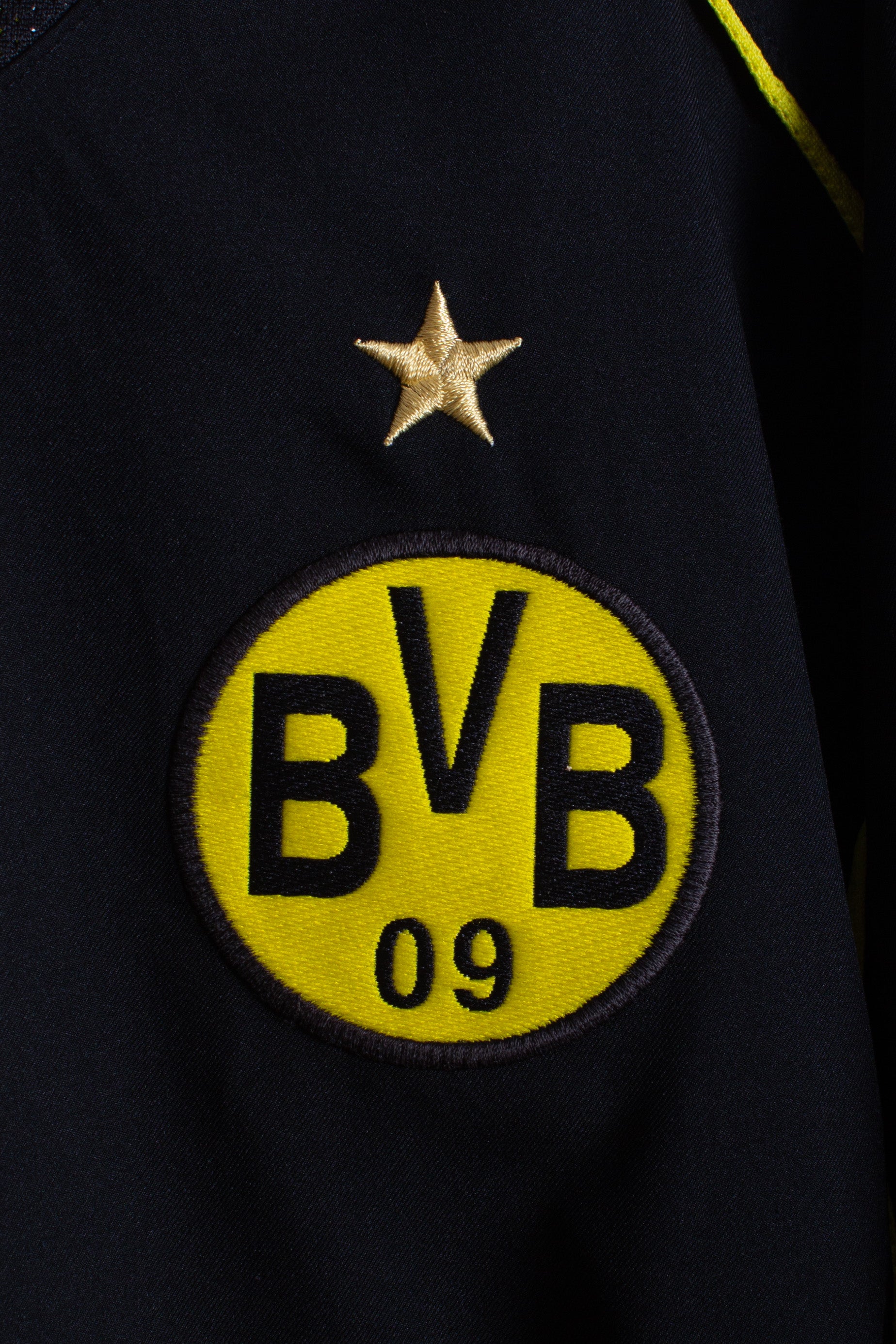 Borussia Dortmund 2004/05 Away Shirt (Ewerthon #12)